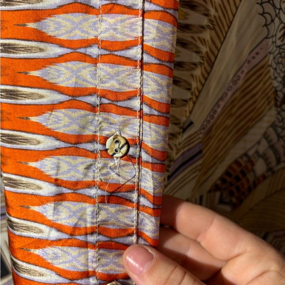 Silk unique design Johnny Was top - Picture 3 of 5